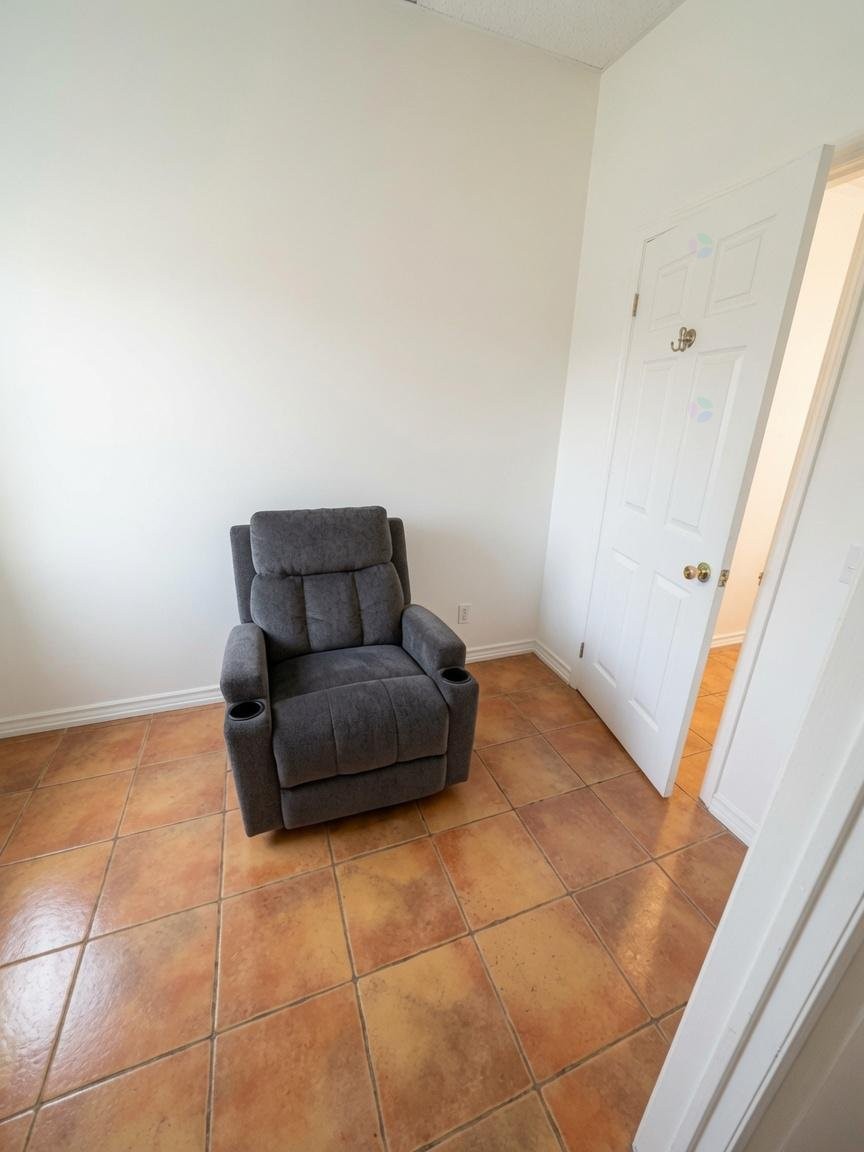









4745


Rue St-Denis

,
Montréal (Le Plateau-Mont-Royal),




QC
H2J2L5

