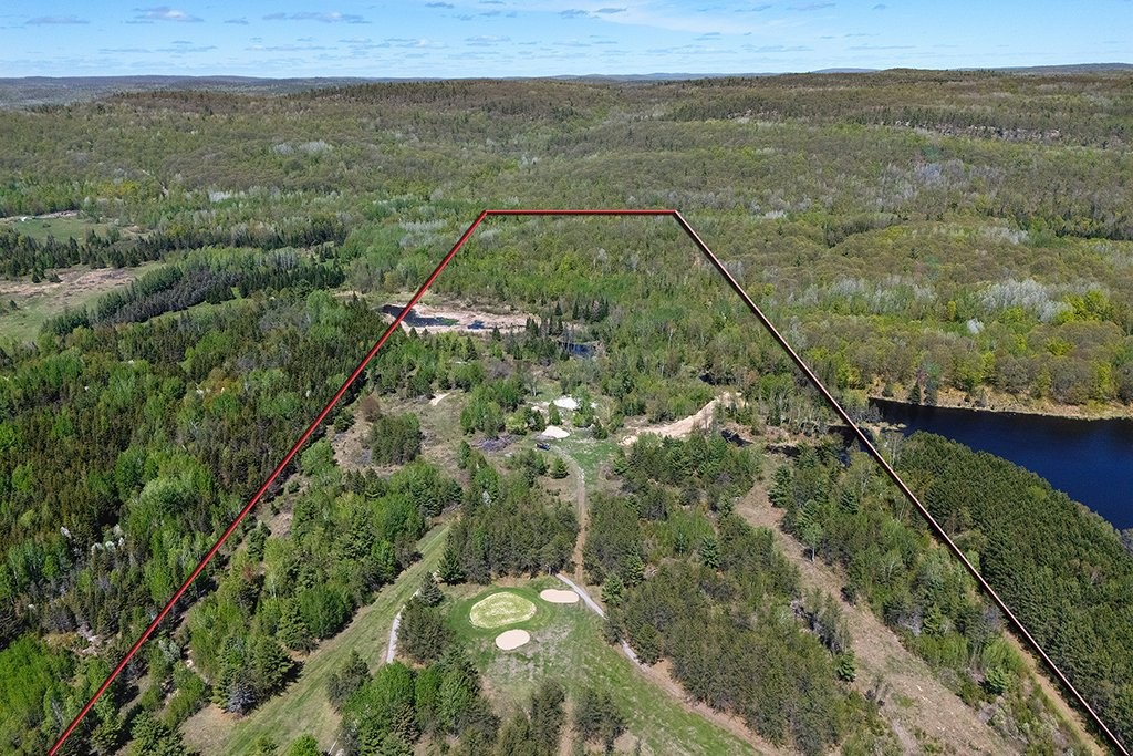 









45


Ch. McCoshen

,
Litchfield,




QC
J0X1K0

