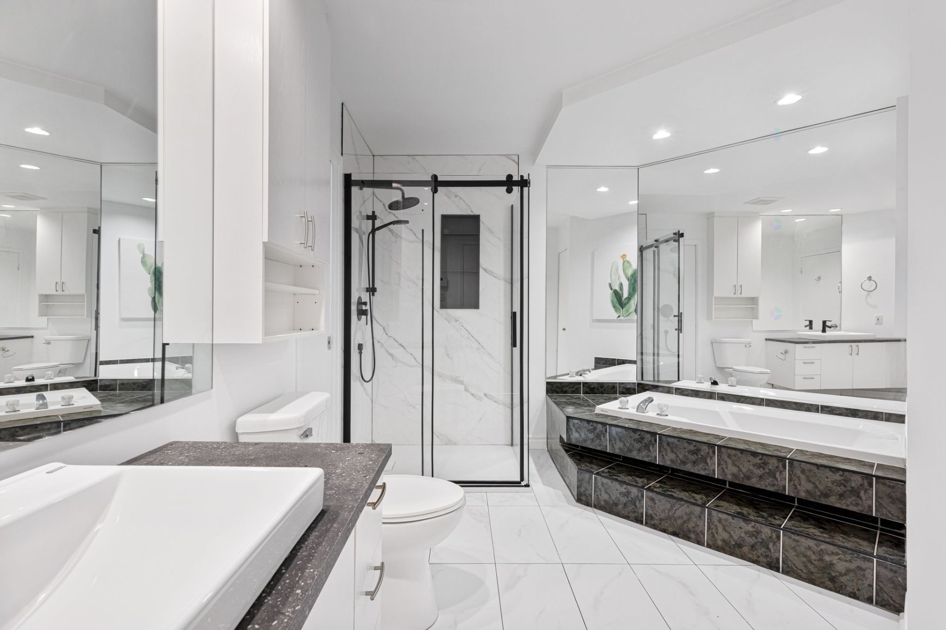 









101


Rue Jules-Phaneuf

, 301,
Varennes,




QC
J3X2E9

