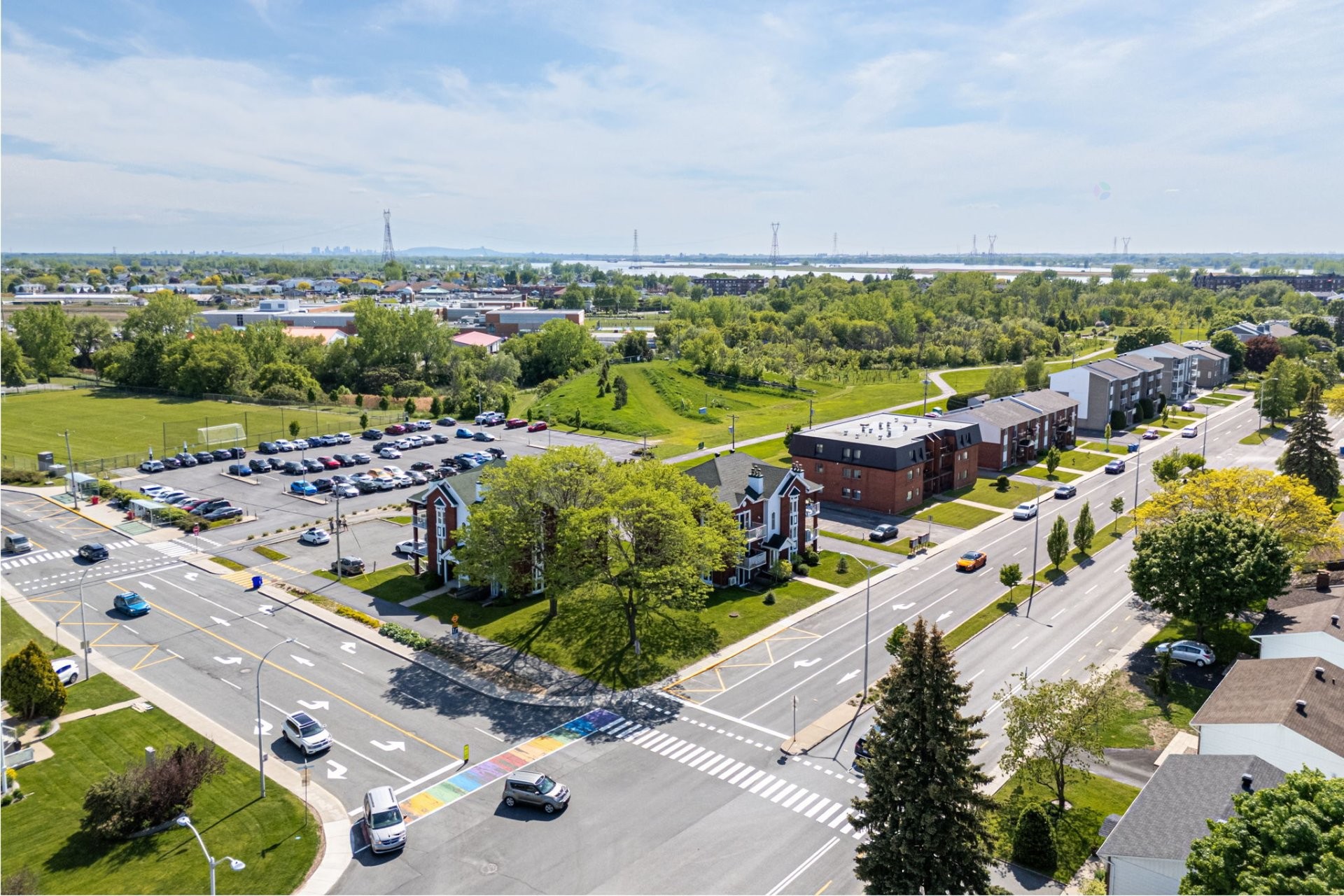 









101


Rue Jules-Phaneuf

, 301,
Varennes,




QC
J3X2E9

