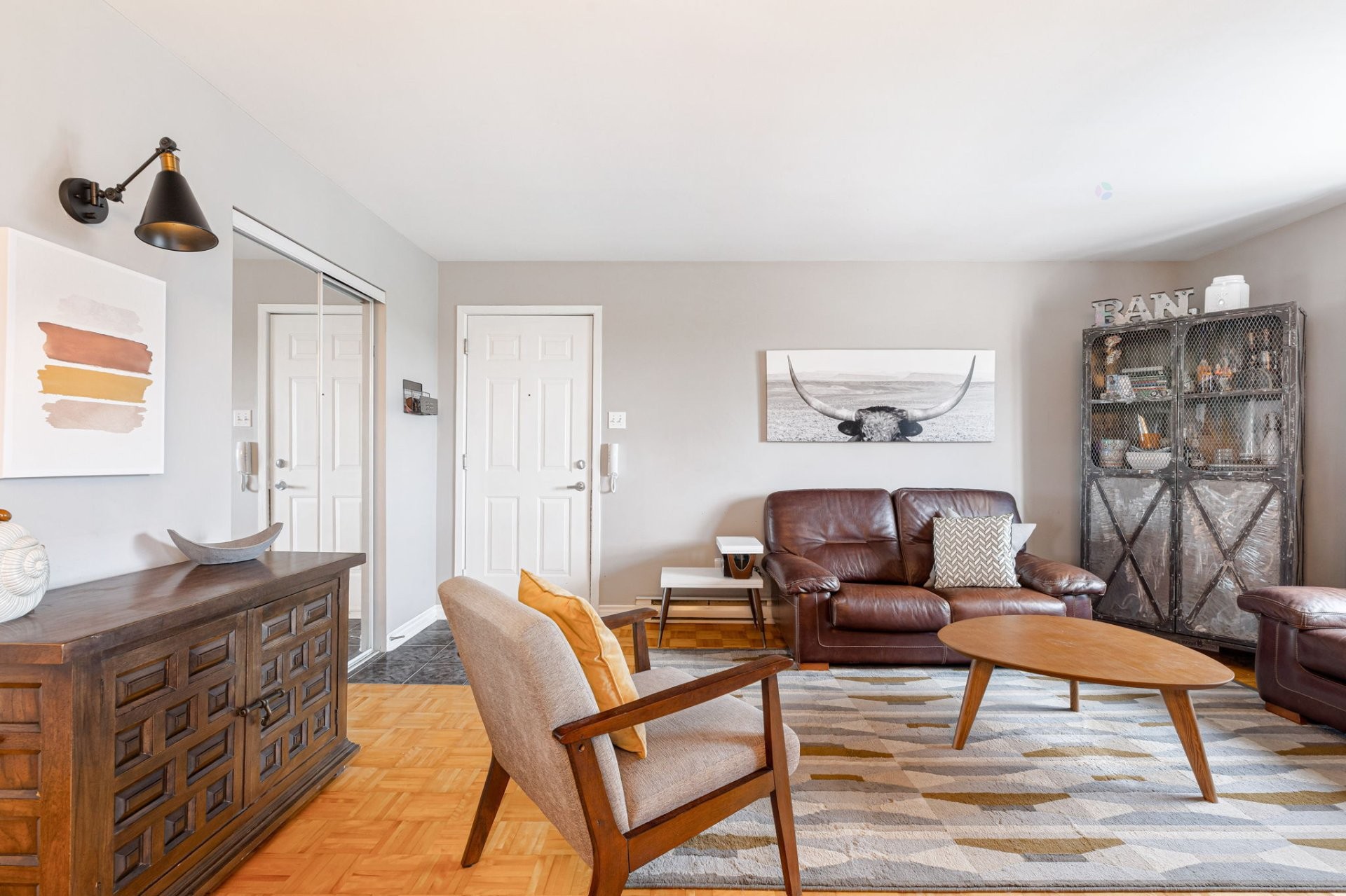 









101


Rue Jules-Phaneuf

, 301,
Varennes,




QC
J3X2E9


