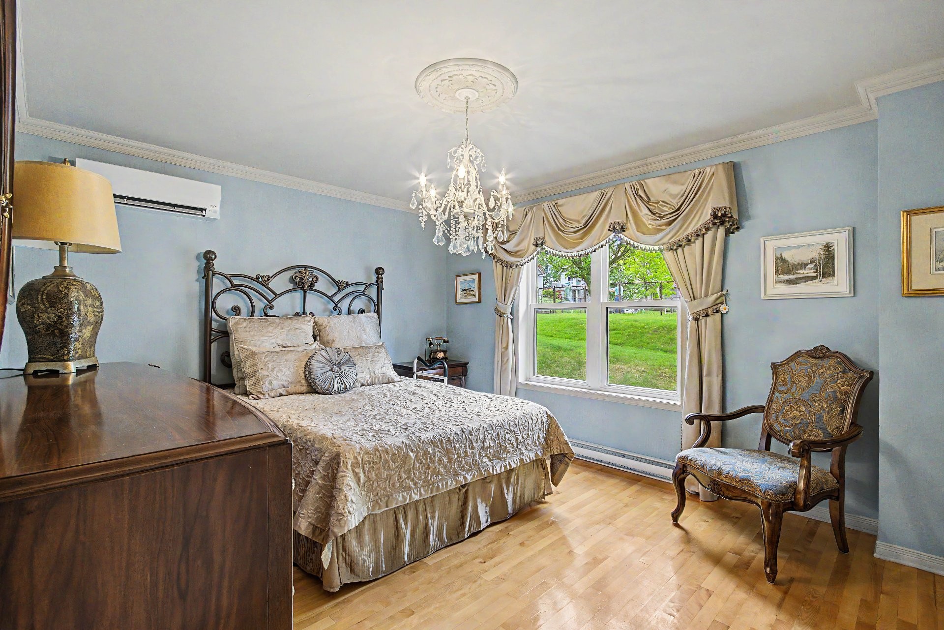 









57


Rue du Liseron

, 103,
Sainte-Julie,




QC
J3E3N8


