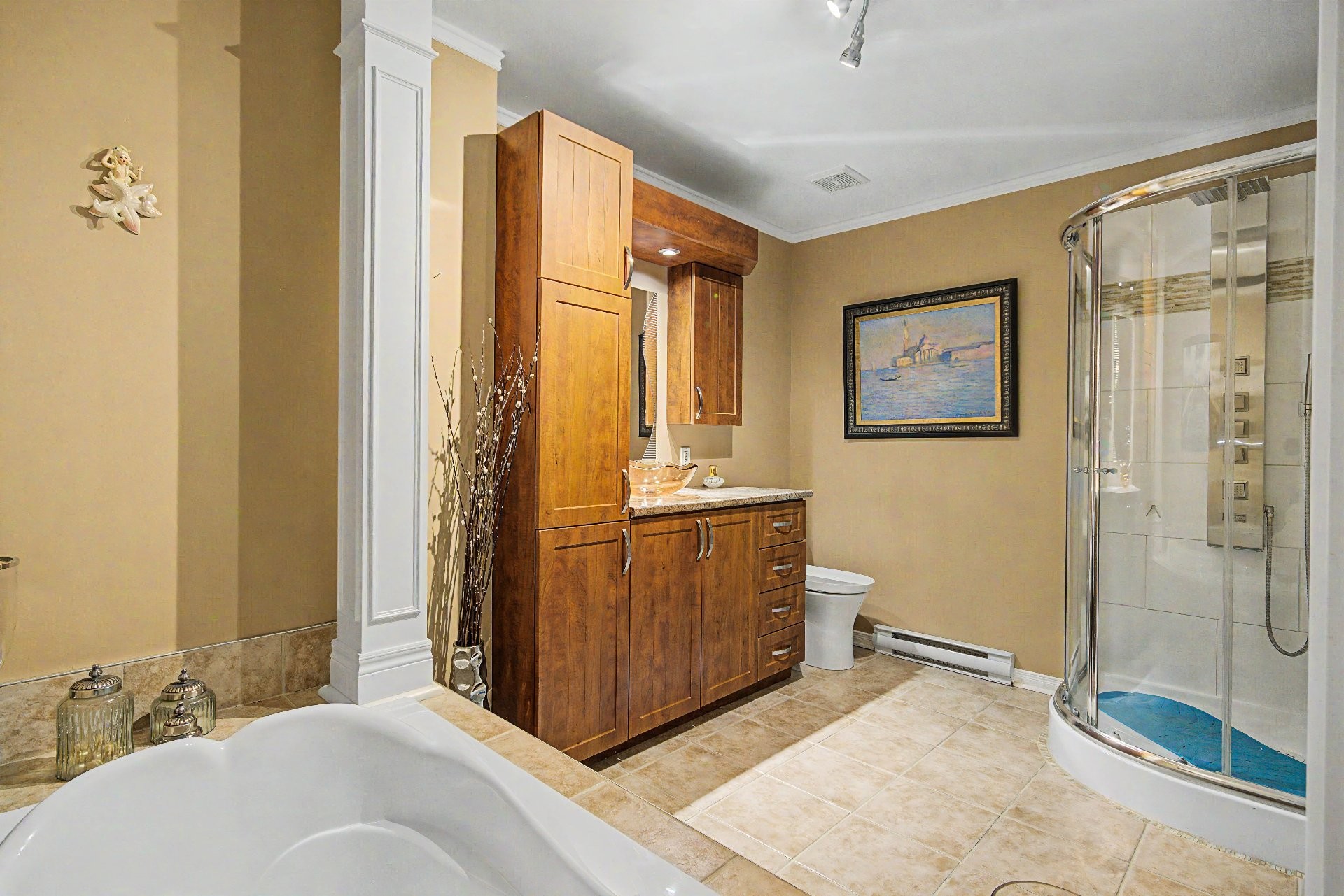 









57


Rue du Liseron

, 103,
Sainte-Julie,




QC
J3E3N8

