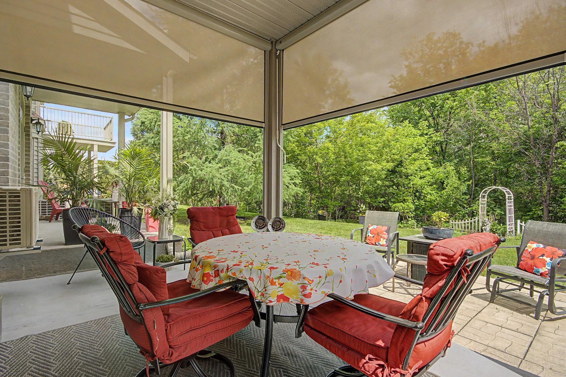 









57


Rue du Liseron

, 103,
Sainte-Julie,




QC
J3E3N8

