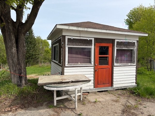 









2


Rue des Érables

,
Saint-André-Avellin,




QC
J0V1W0

