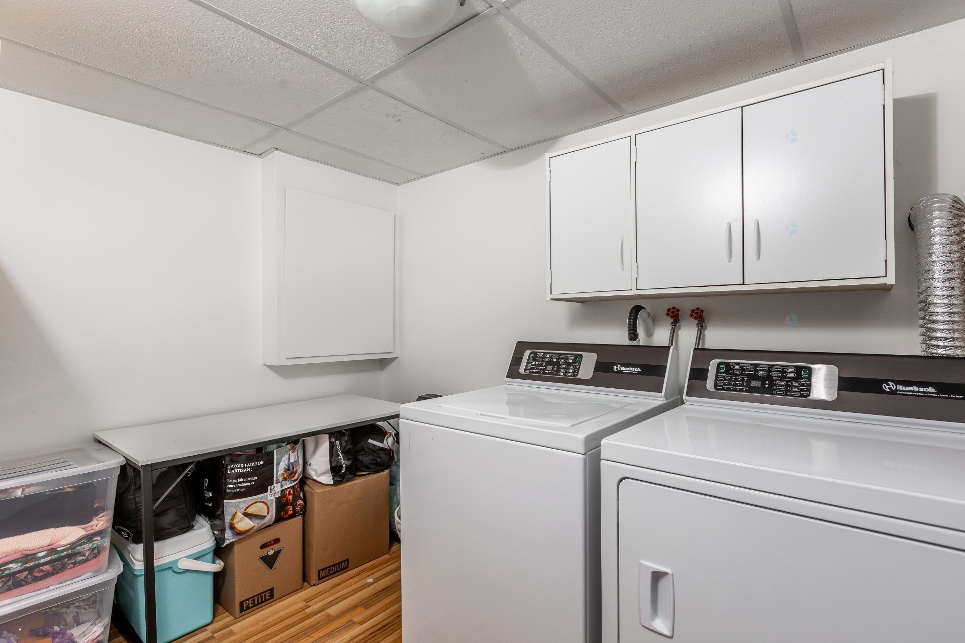 









70


Rue de la Loire

,
Repentigny (Repentigny),




QC
J6A5B3

