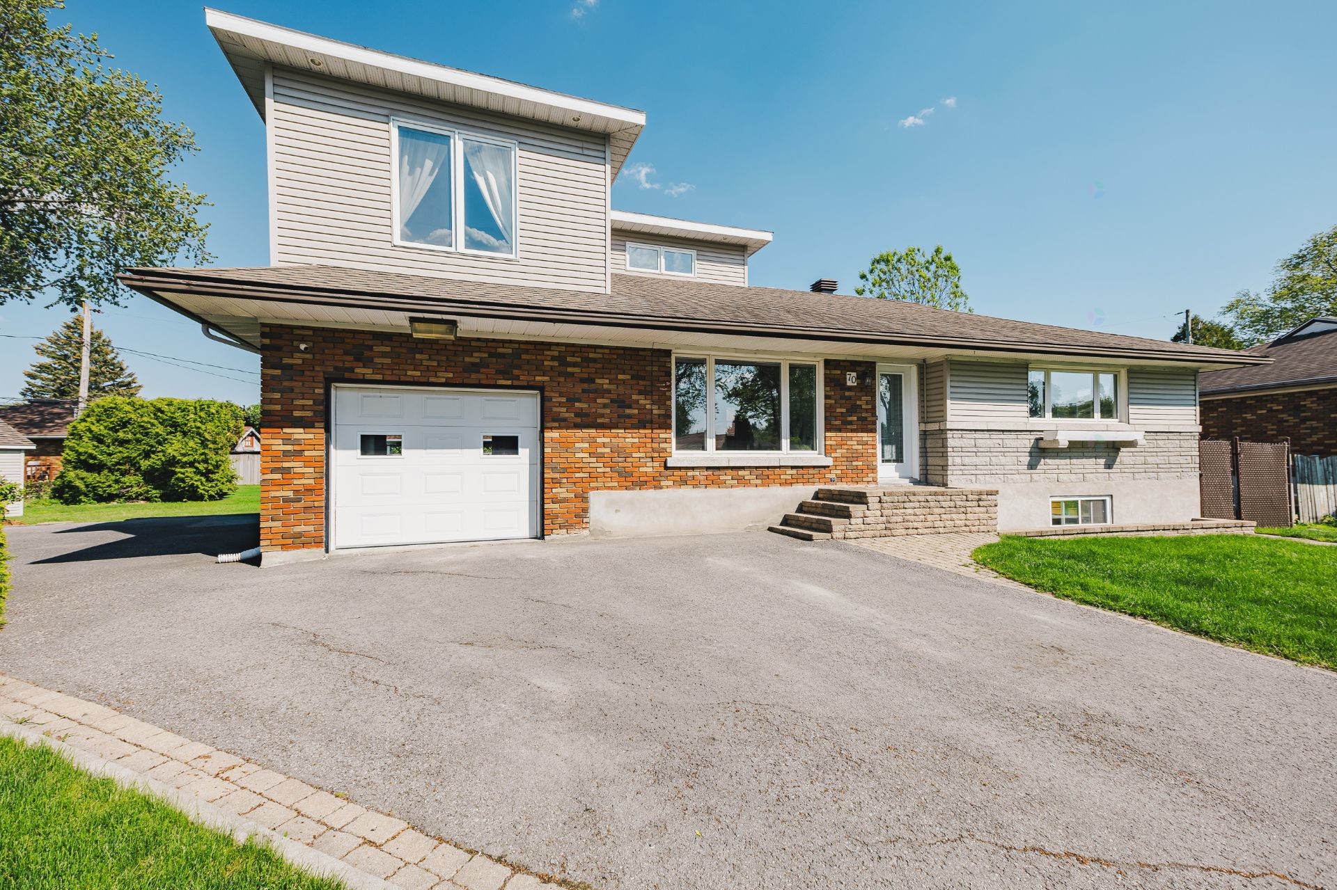 









70


Rue de la Loire

,
Repentigny (Repentigny),




QC
J6A5B3

