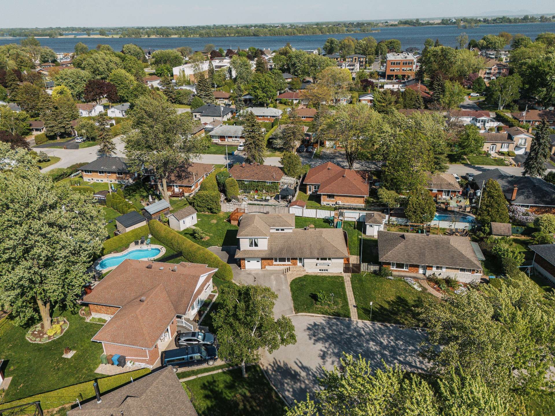 









70


Rue de la Loire

,
Repentigny (Repentigny),




QC
J6A5B3

