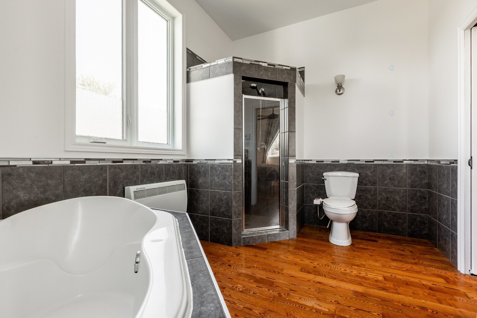 









70


Rue de la Loire

,
Repentigny (Repentigny),




QC
J6A5B3

