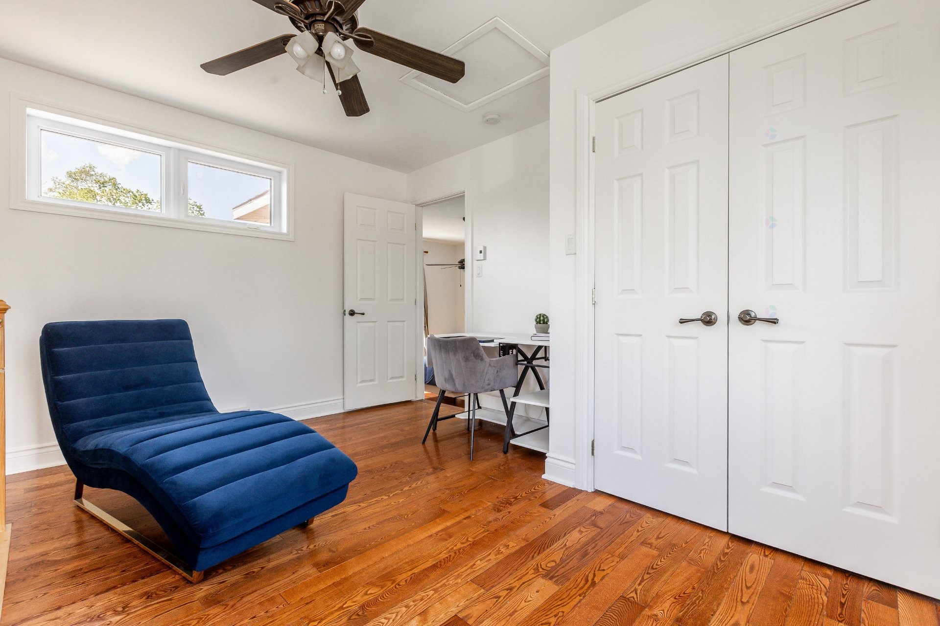 









70


Rue de la Loire

,
Repentigny (Repentigny),




QC
J6A5B3

