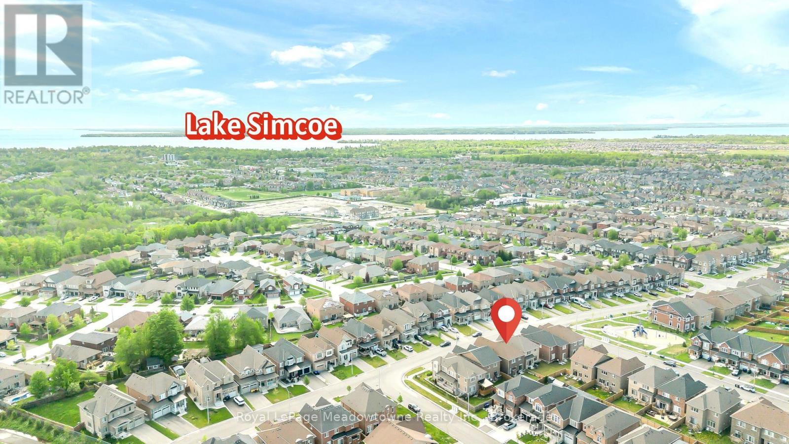 












2218 LOZENBY STREET

,
Innisfil (Alcona),




Ontario
L9S0M8

