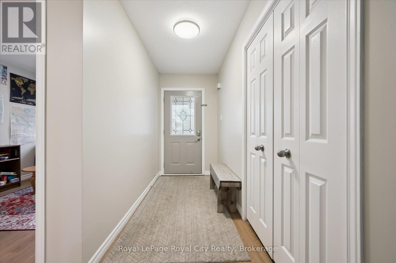 












45 BORLAND DRIVE

,
Guelph (Clairfields/Hanlon Business Park),




Ontario
N1G5B5

