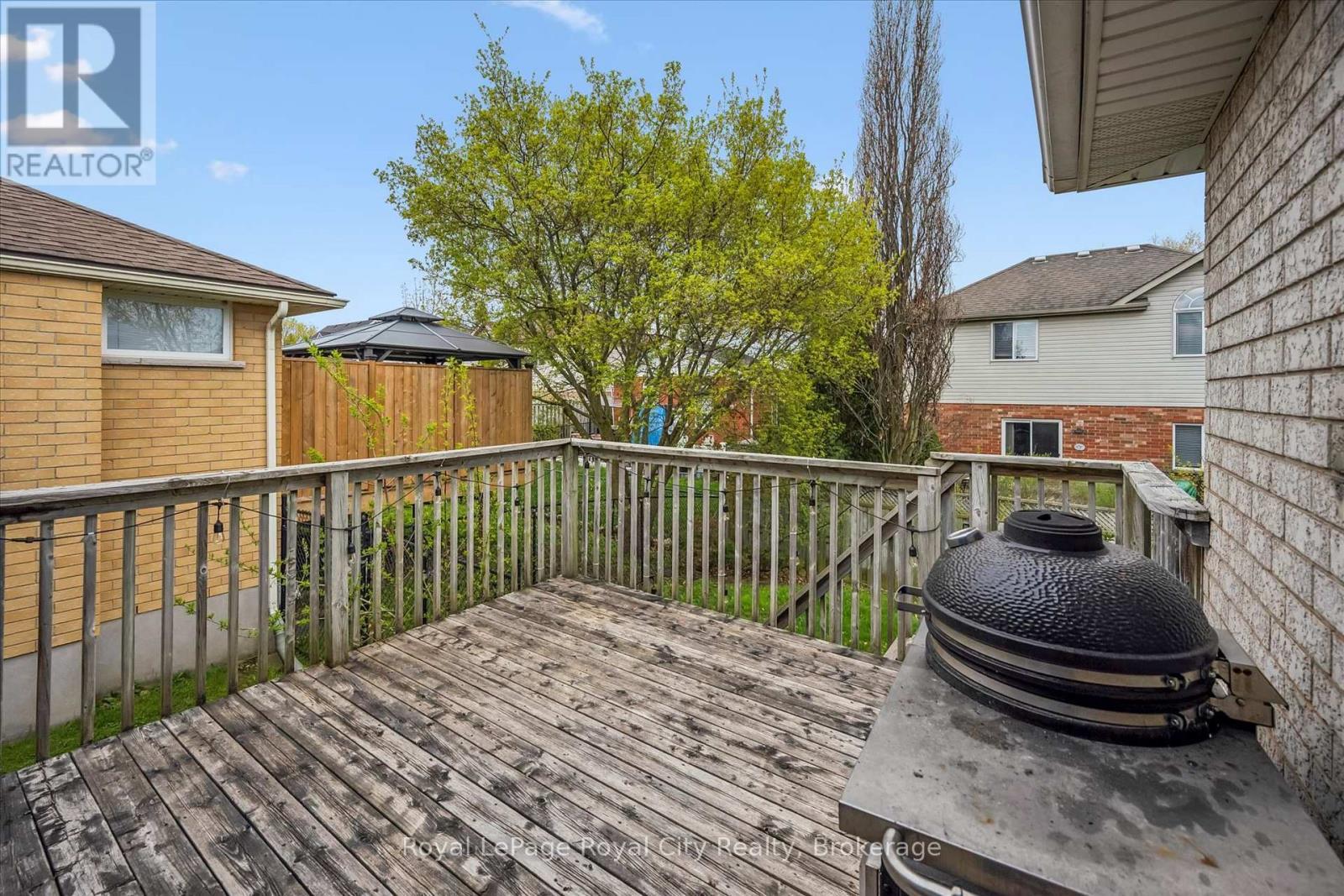 












45 BORLAND DRIVE

,
Guelph (Clairfields/Hanlon Business Park),




Ontario
N1G5B5


