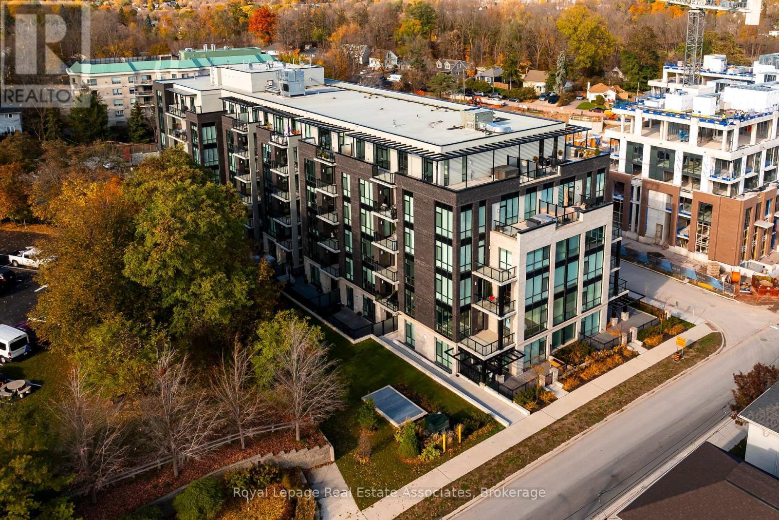 












209 - 42 MILL STREET

,
Halton Hills,




Ontario
L7G0P9

