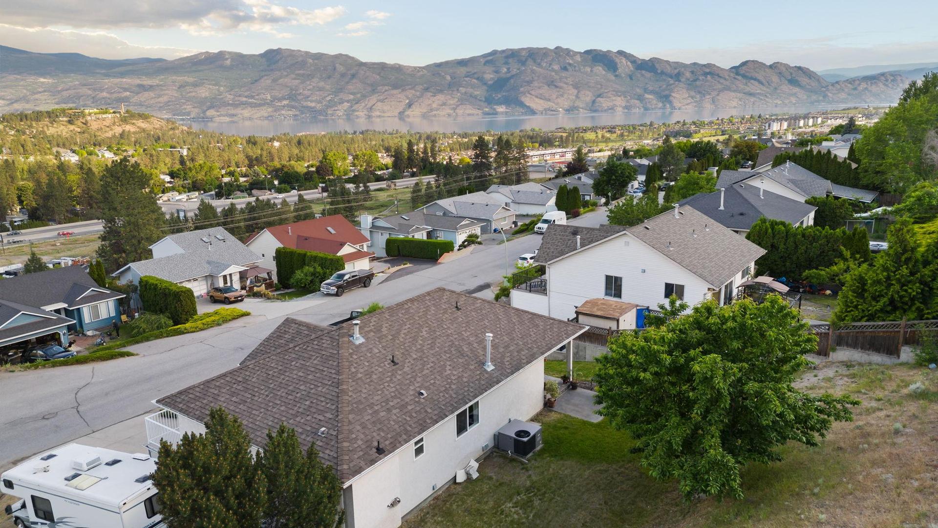 









3052


Ensign

Way,
West Kelowna,




BC
V4T 1V1

