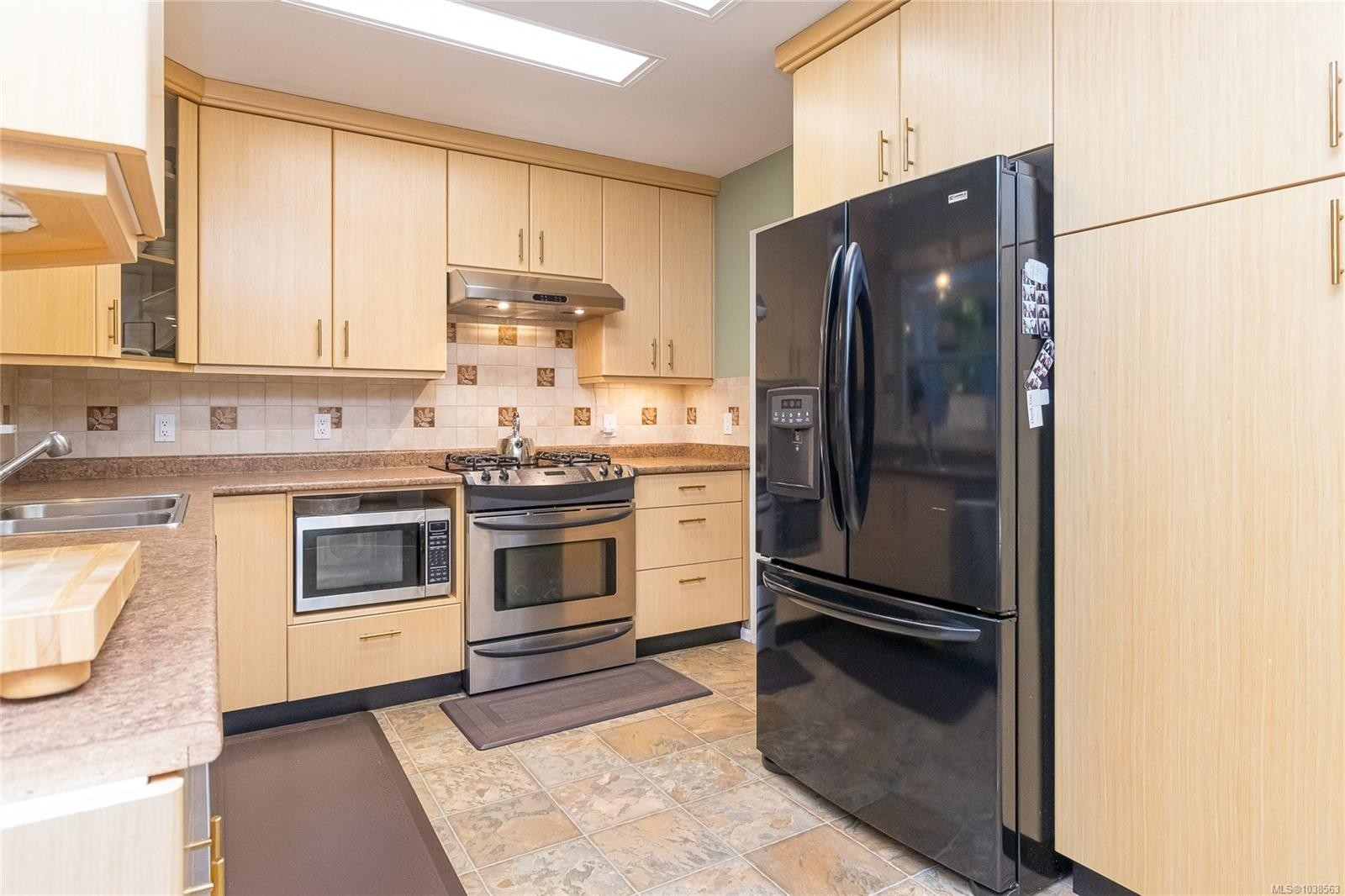 









1364


Kingsview

Rd,
Duncan,




BC
V9L 5P1

