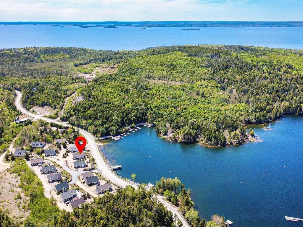 












5 6 Safe Harbour Close

,
Deep Cove,




NS
B0J 1T0

