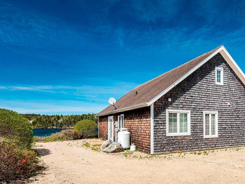 












5 6 Safe Harbour Close

,
Deep Cove,




NS
B0J 1T0

