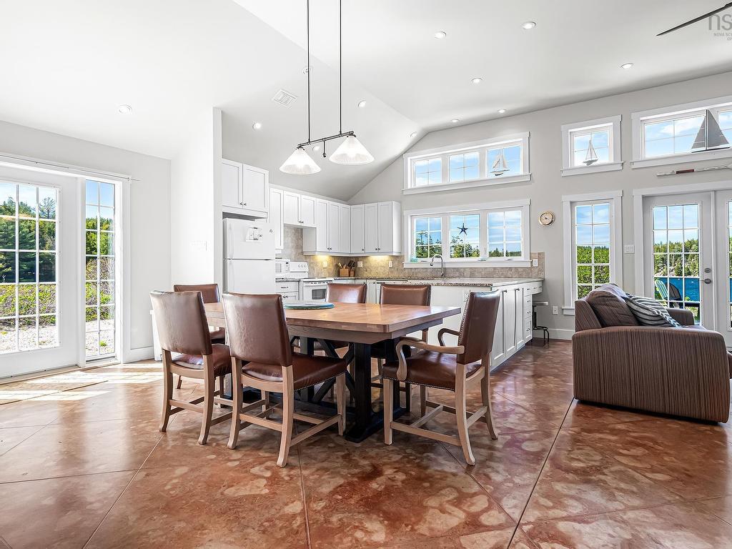 












5 6 Safe Harbour Close

,
Deep Cove,




NS
B0J 1T0

