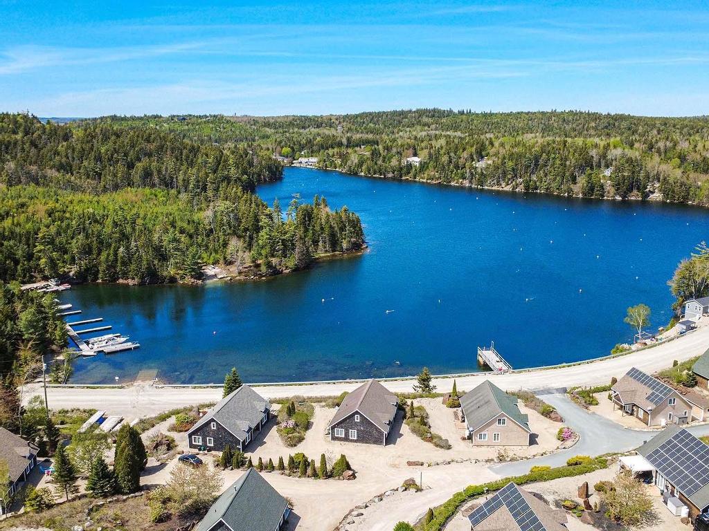 












5 6 Safe Harbour Close

,
Deep Cove,







NS
B0J 1T0

