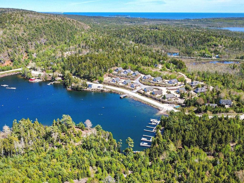 












5 6 Safe Harbour Close

,
Deep Cove,







NS
B0J 1T0

