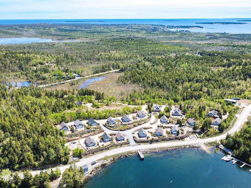 












5 6 Safe Harbour Close

,
Deep Cove,







NS
B0J 1T0

