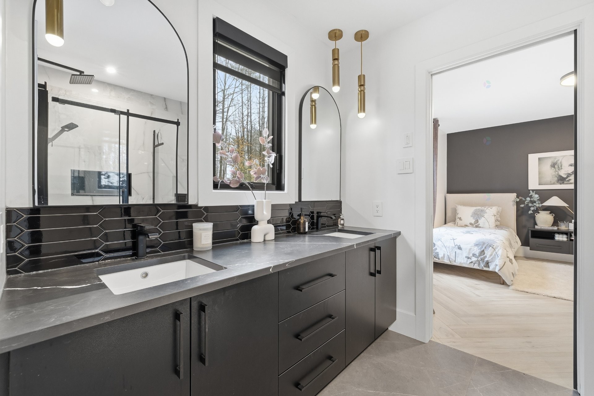 









168


Ch. des Sables

,
L'Ange-Gardien,




QC
J8L0E8

