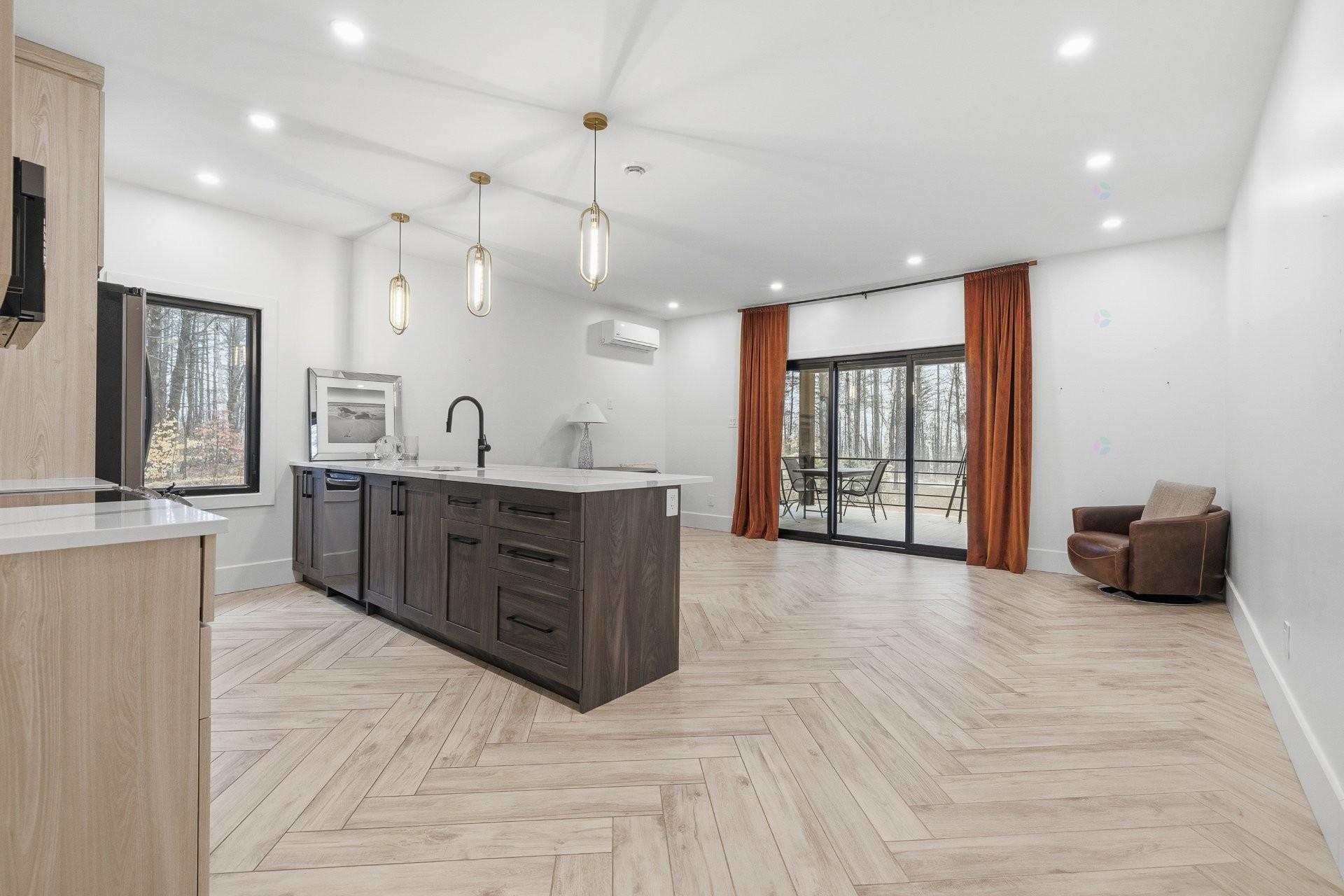 









168


Ch. des Sables

,
L'Ange-Gardien,




QC
J8L0E8

