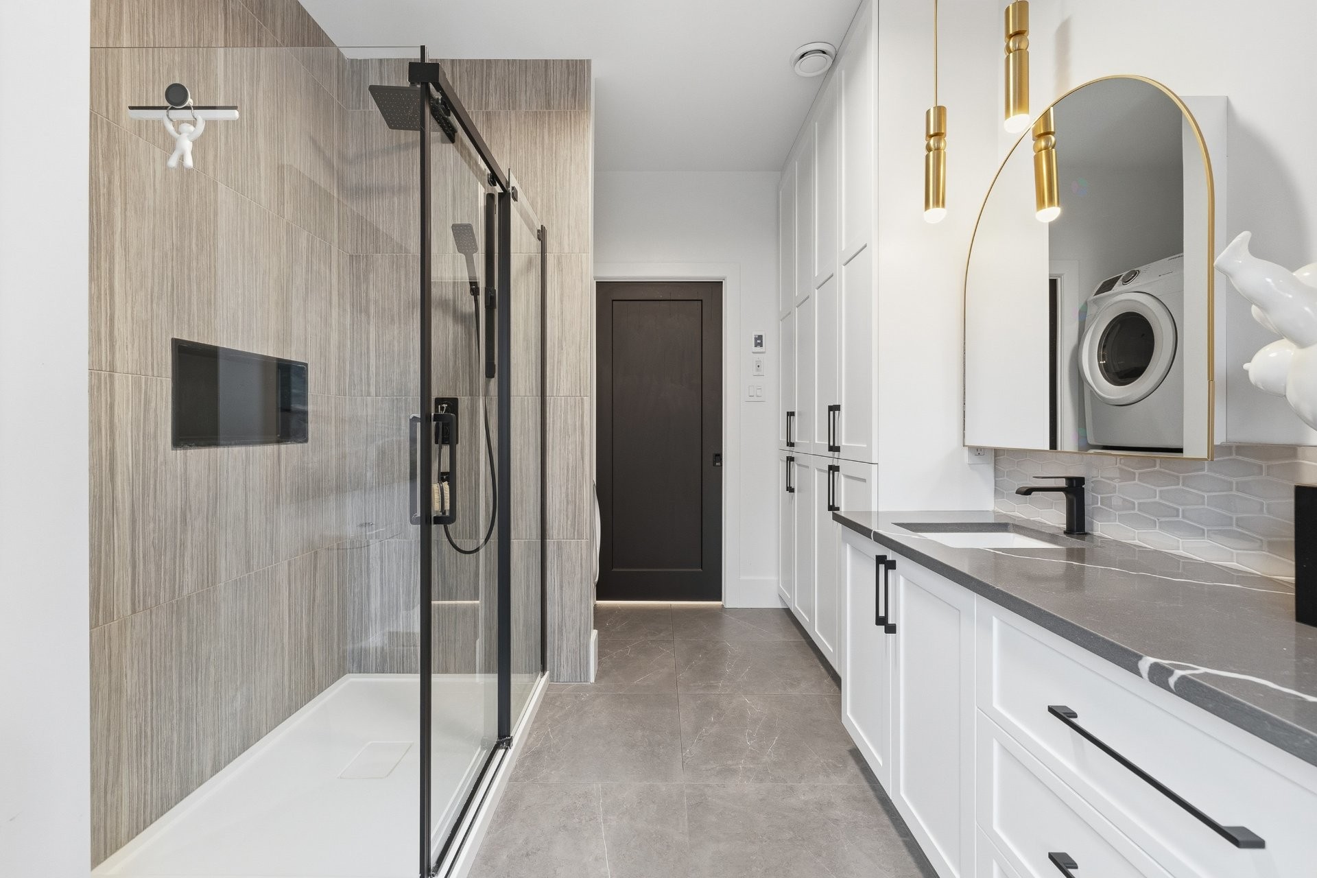 









168


Ch. des Sables

,
L'Ange-Gardien,




QC
J8L0E8

