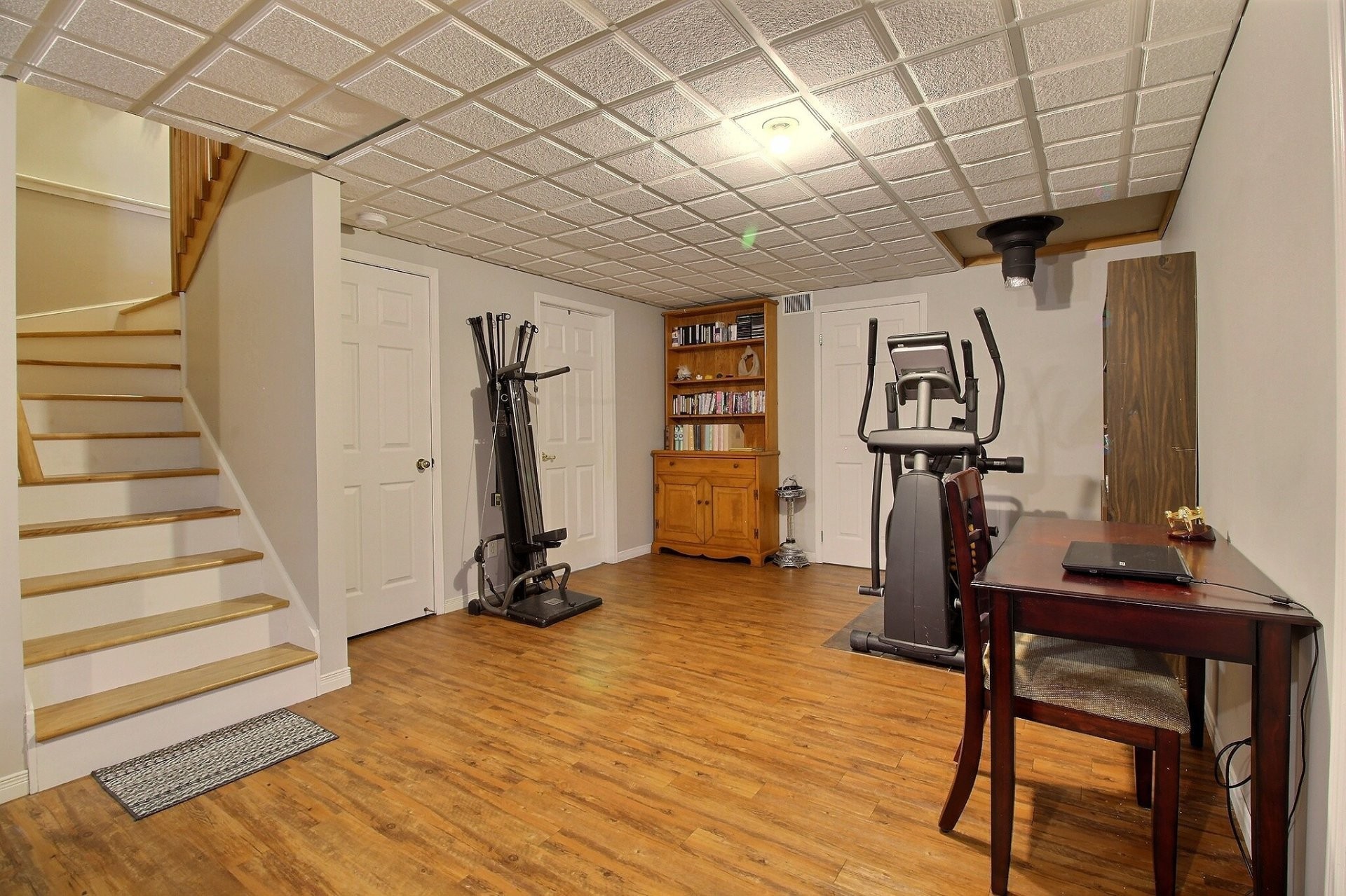 









82


Rue Goudreau

,
Magog,




QC
J1X5T1


