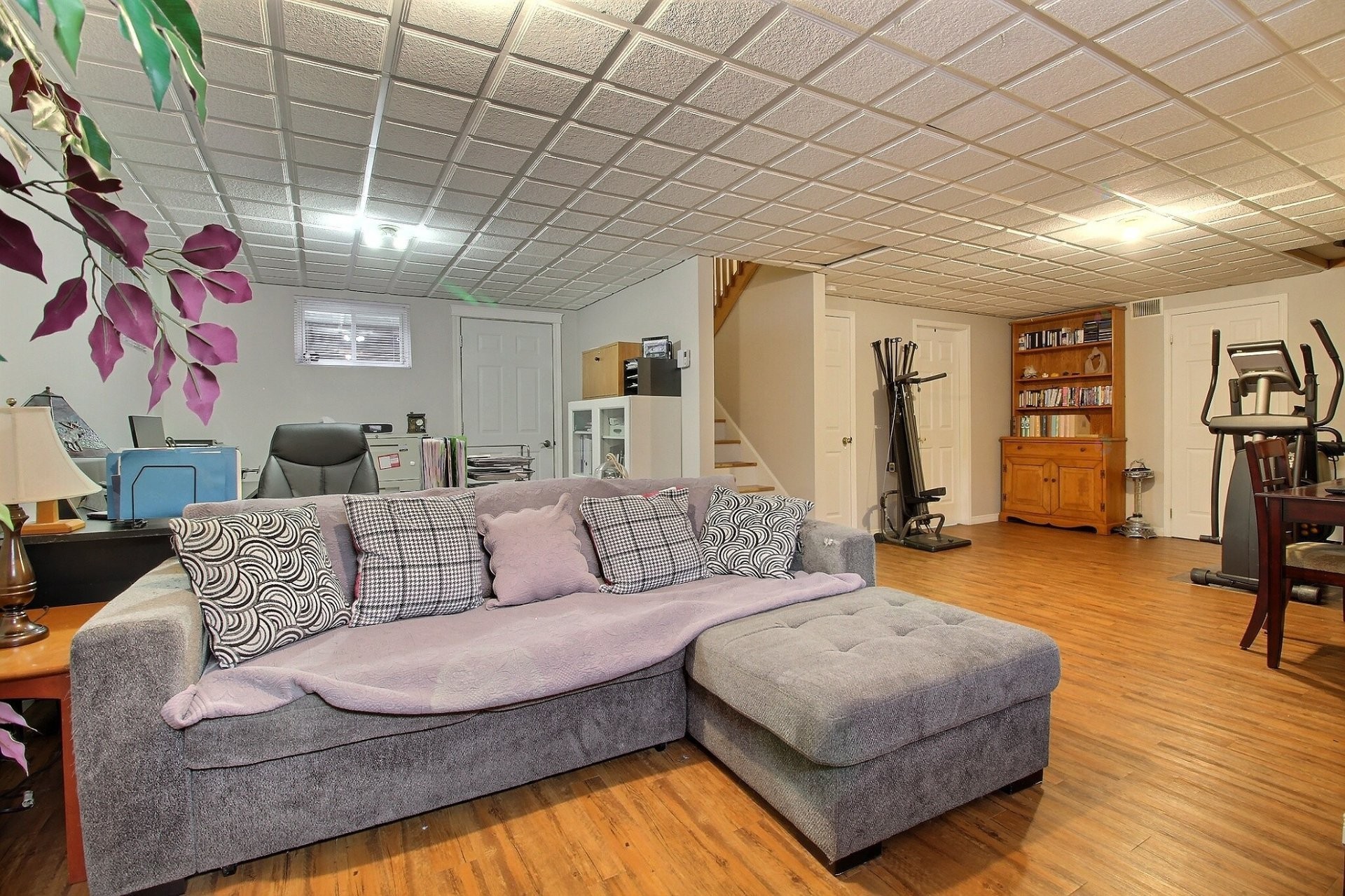 









82


Rue Goudreau

,
Magog,




QC
J1X5T1

