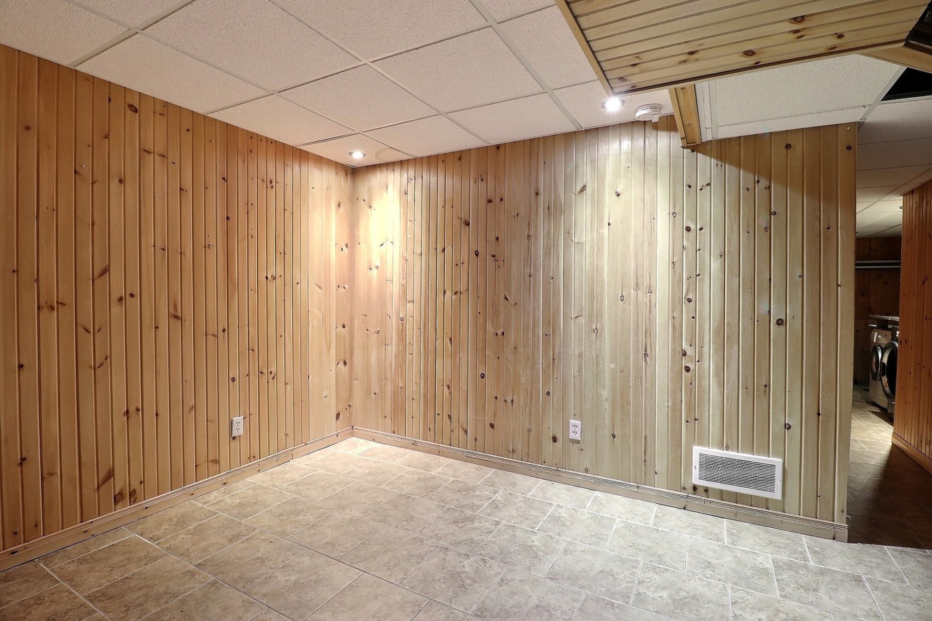 









68


Rue Martineau

,
Gatineau (Gatineau),




QC
J8P7Y9

