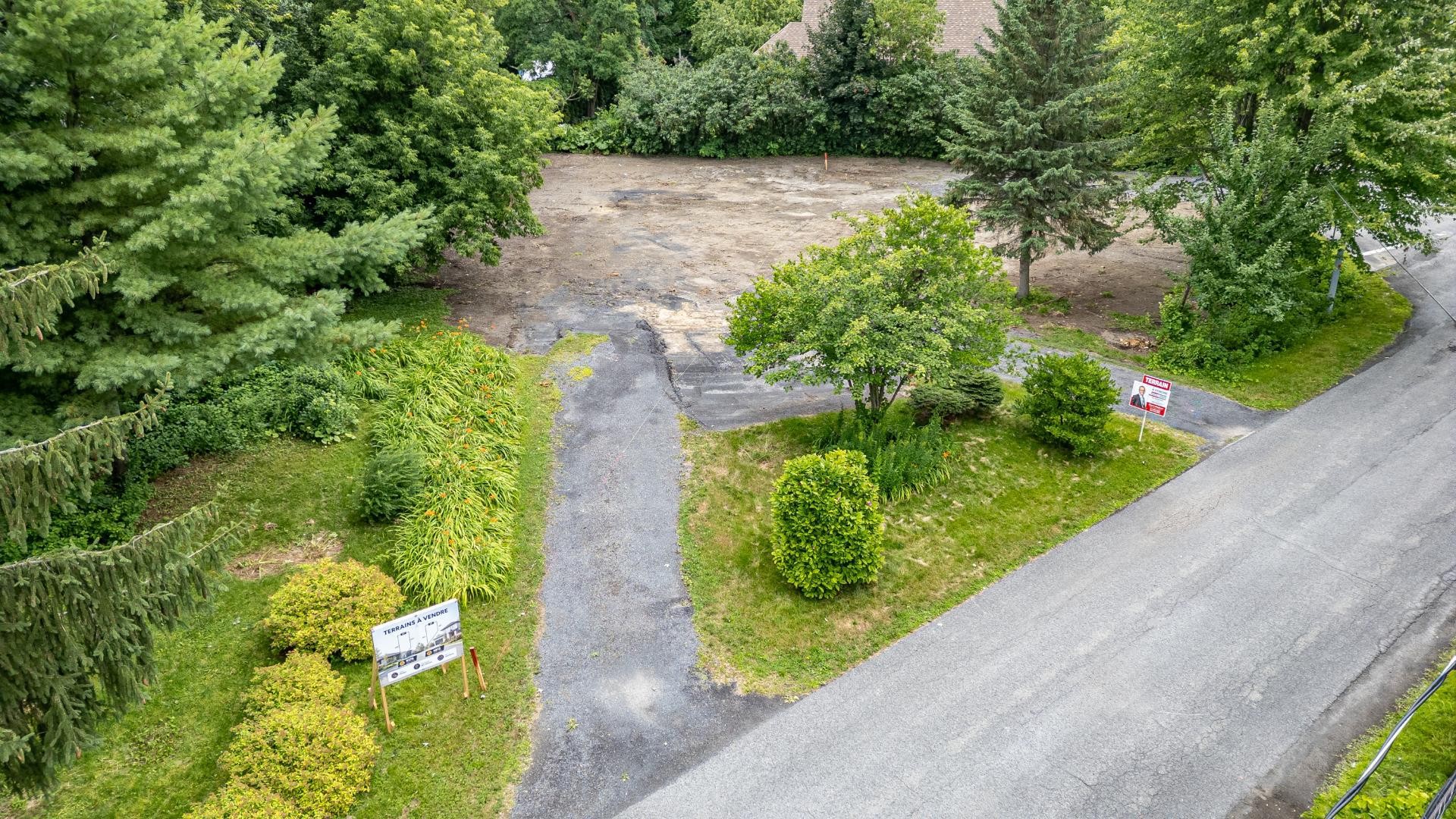 












Rue Dupuis

,
Saint-Jean-sur-Richelieu,







QC
J2W2A9

