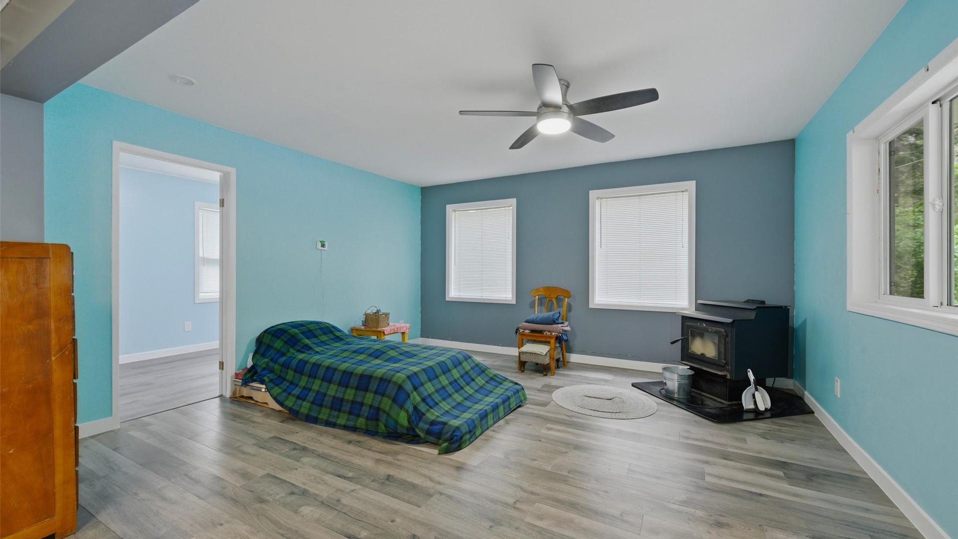 









1394


6

Highway,
Cherryville,




BC
V0E 2G1

