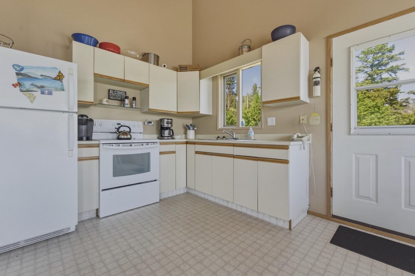 









71


Marchbank

Road,
Vernon,




BC
V1H 2B3

