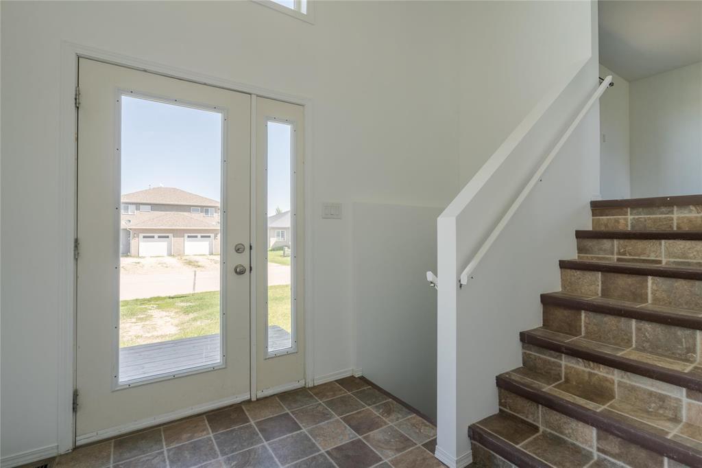 












29 Jeanne Drive

,
La Broquerie,




Manitoba
R0A0W0

