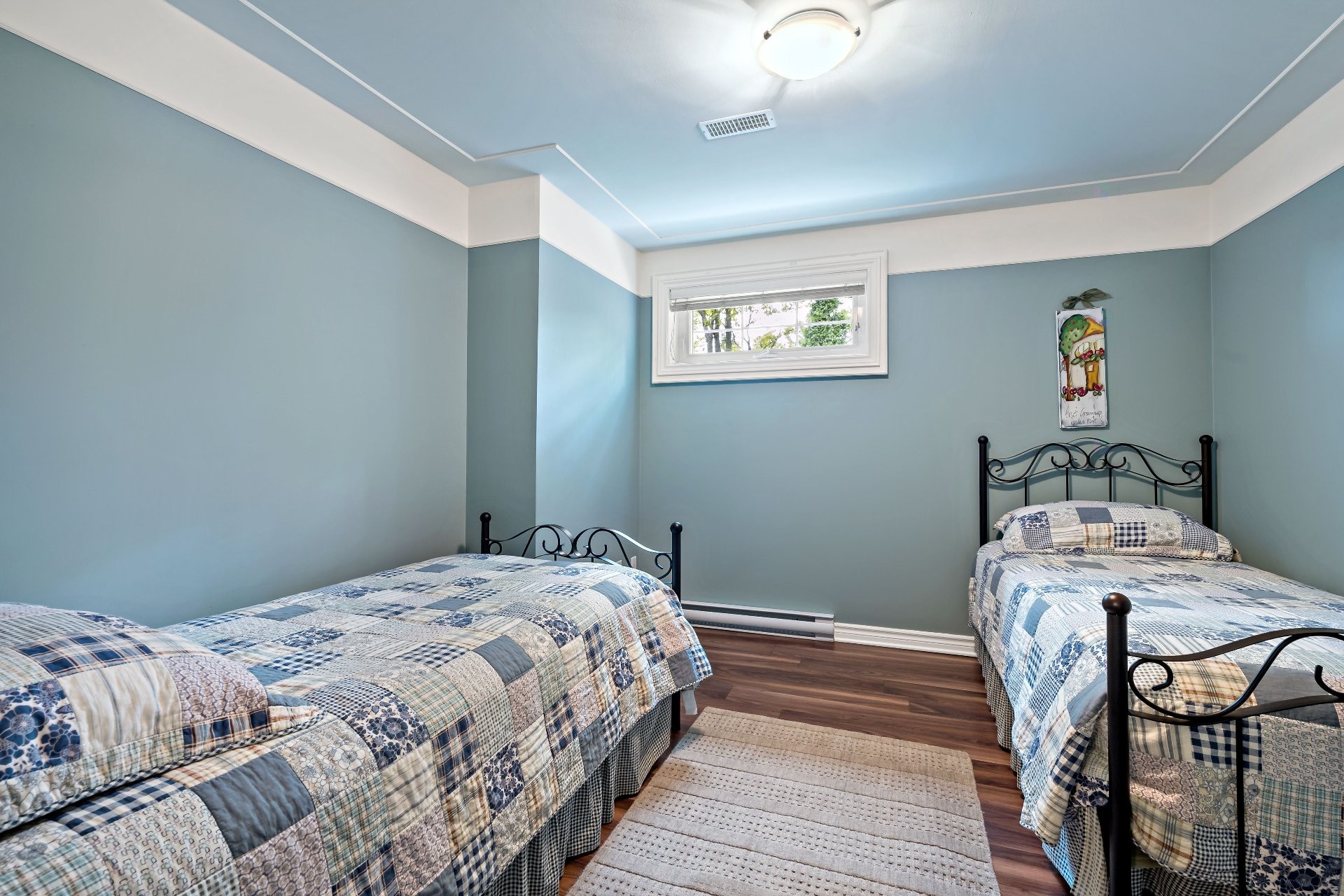 









1320


Rue de la Baie

,
Chertsey,




QC
J0K3K0

