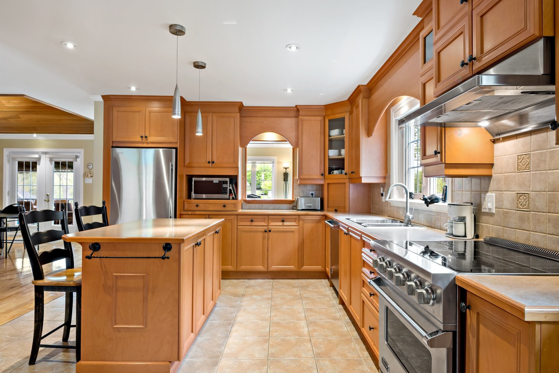 









1320


Rue de la Baie

,
Chertsey,




QC
J0K3K0

