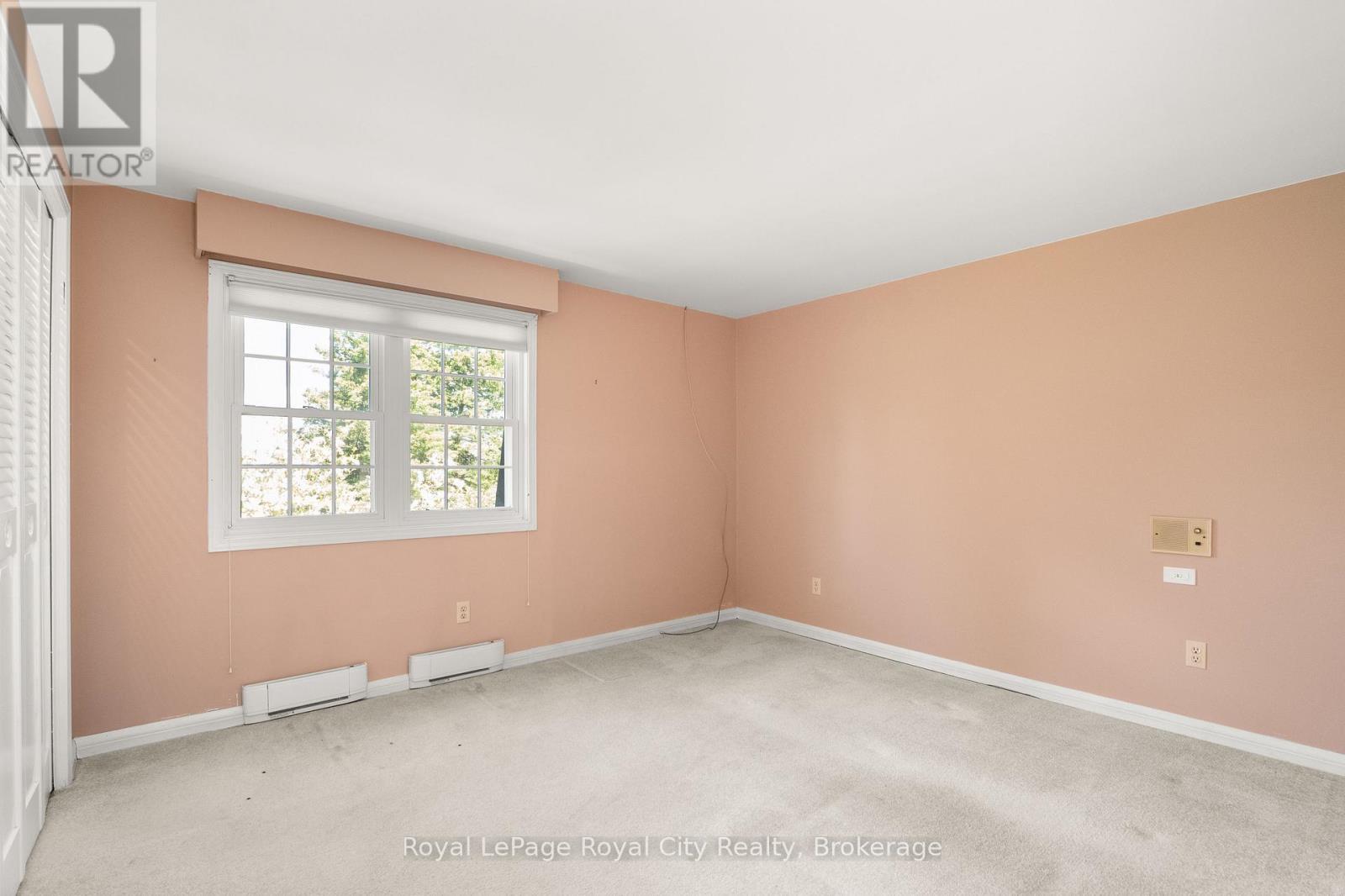 












5660 FIFTH LINE

,
Guelph/Eramosa,




Ontario
N0B2K0

