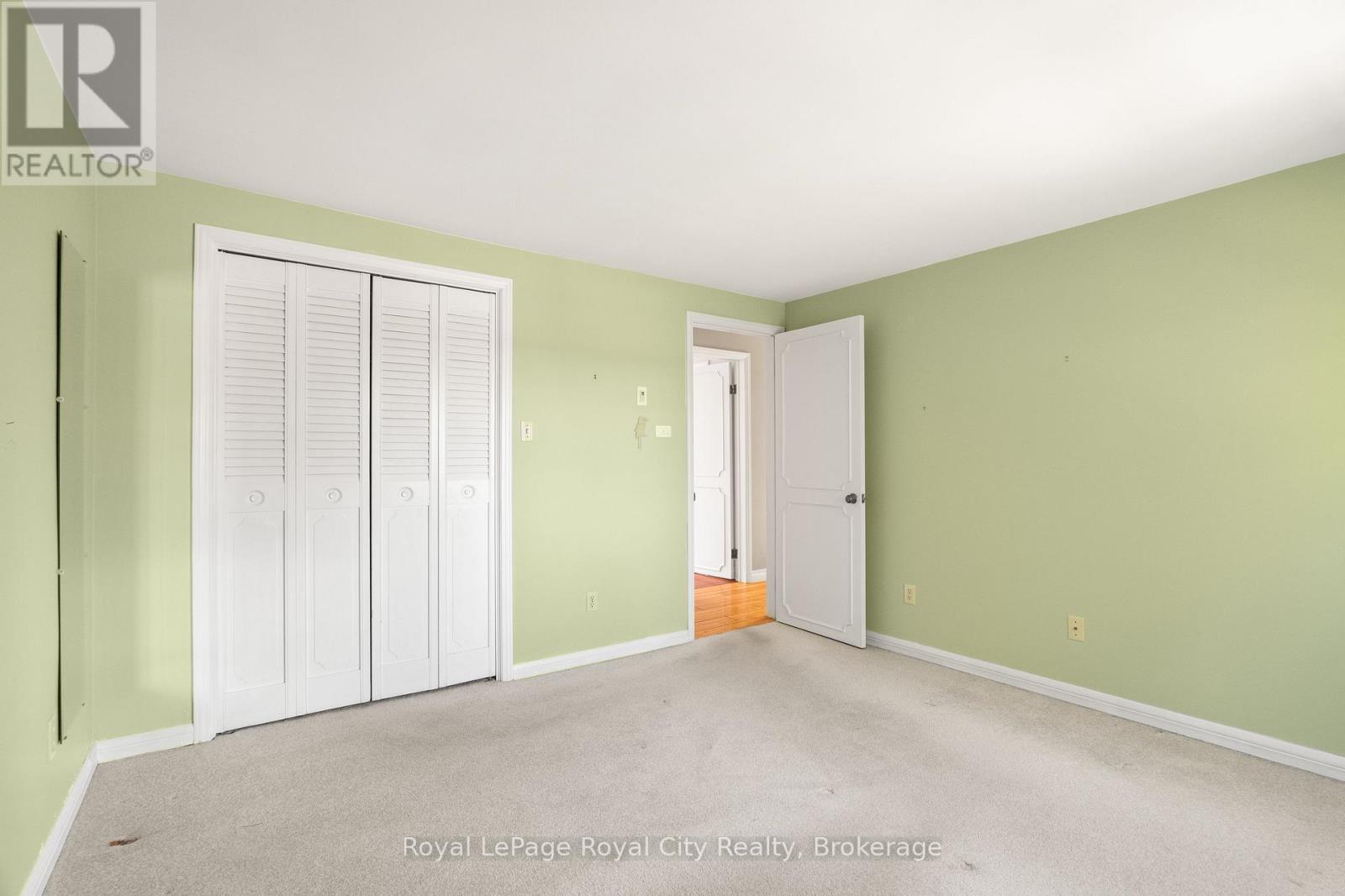 












5660 FIFTH LINE

,
Guelph/Eramosa,




Ontario
N0B2K0

