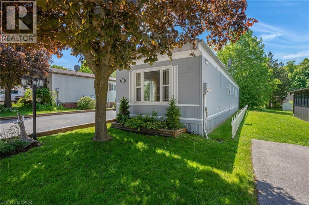 












120 MAPLE Crescent

,
Flamborough,




Ontario
N0B2J0

