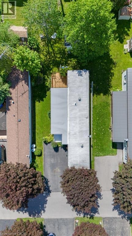 












120 MAPLE Crescent

,
Flamborough,




Ontario
N0B2J0

