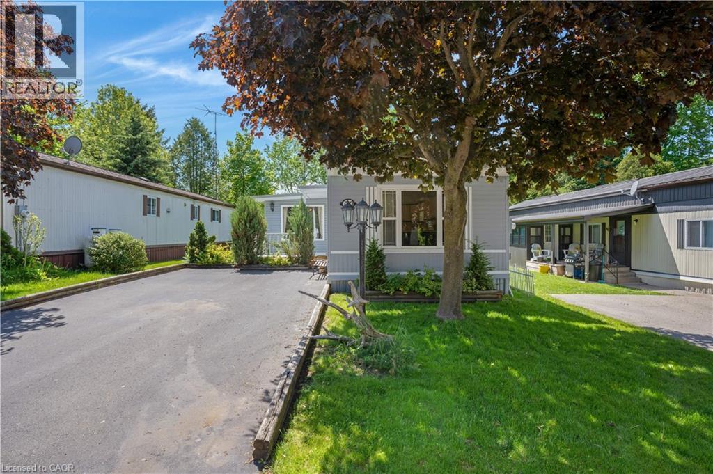












120 MAPLE Crescent

,
Flamborough,




Ontario
N0B2J0

