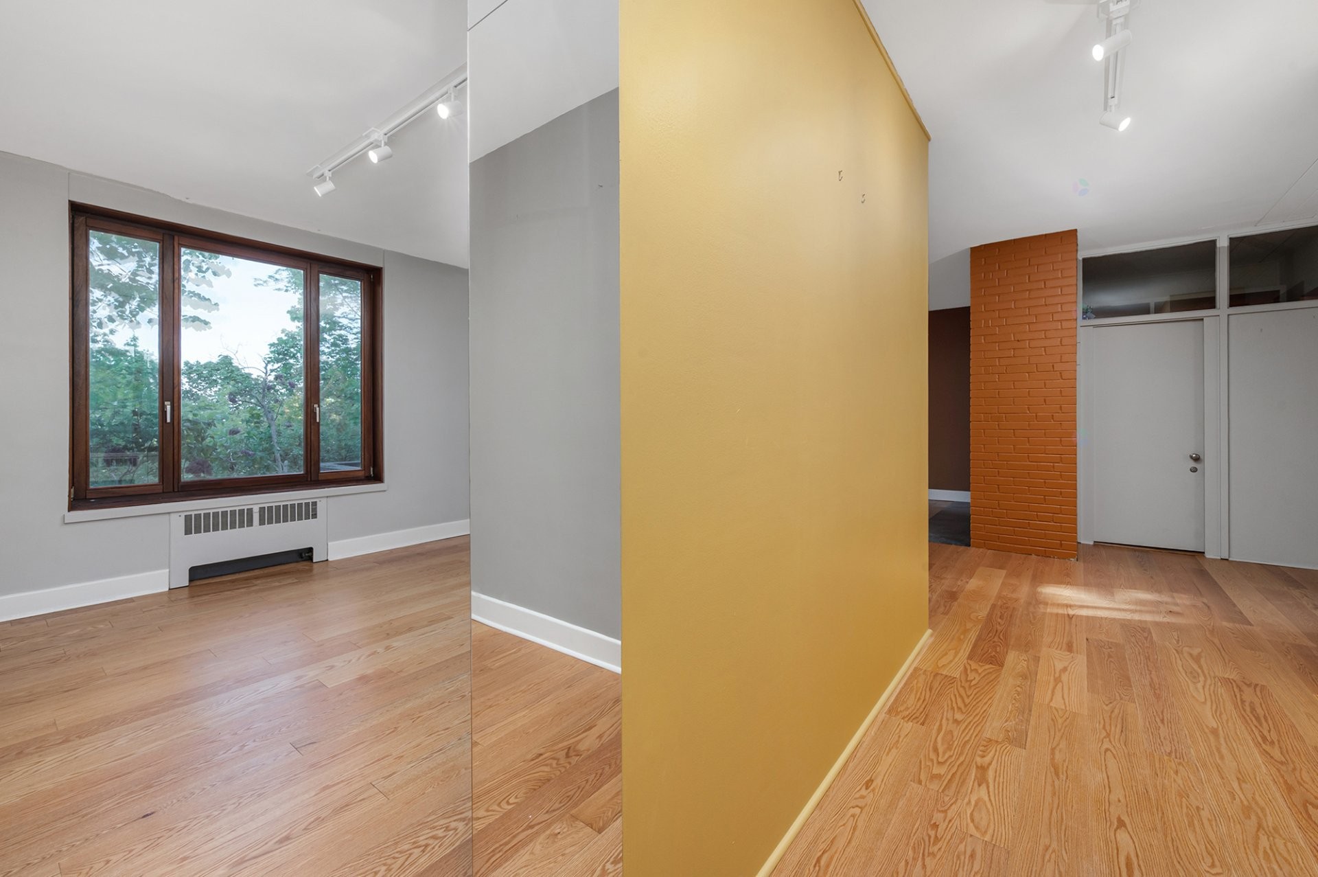 









4040


Av. de Trafalgar

,
Montréal (Ville-Marie),




QC
H3Y1R2

