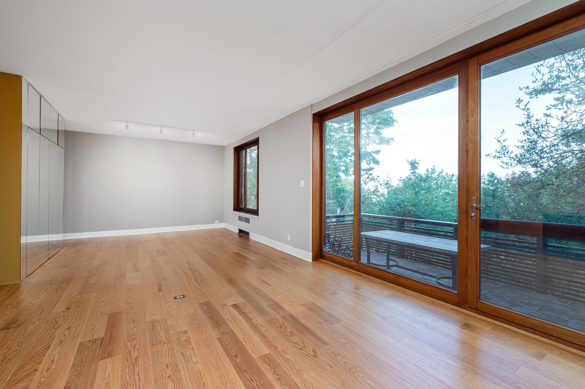 









4040


Av. de Trafalgar

,
Montréal (Ville-Marie),




QC
H3Y1R2

