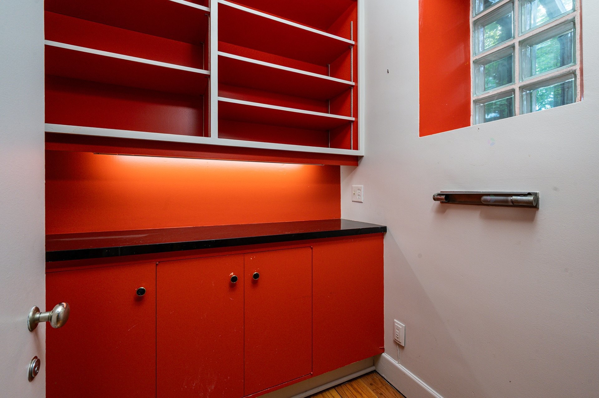









4040


Av. de Trafalgar

,
Montréal (Ville-Marie),




QC
H3Y1R2

