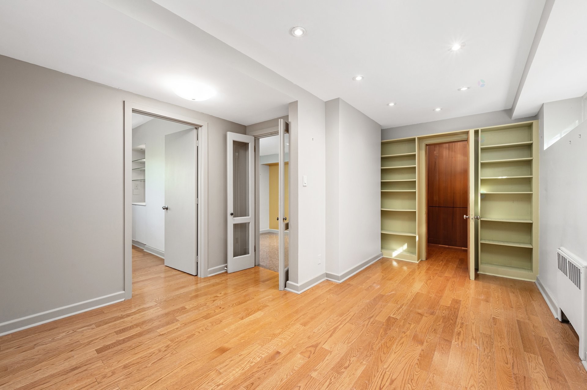 









4040


Av. de Trafalgar

,
Montréal (Ville-Marie),




QC
H3Y1R2


