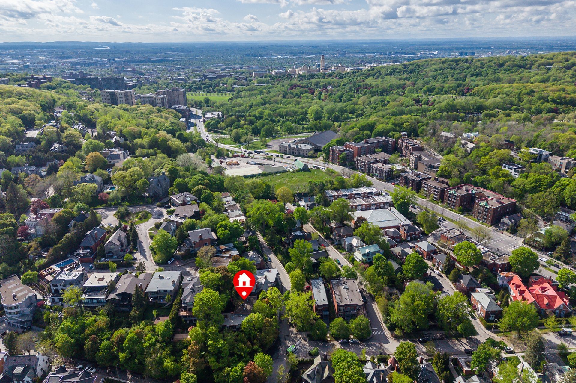 









4040


Av. de Trafalgar

,
Montréal (Ville-Marie),




QC
H3Y1R2


