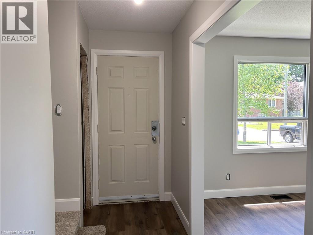 












57 OAKWOOD Avenue

,
Simcoe,




Ontario
N3Y1H6

