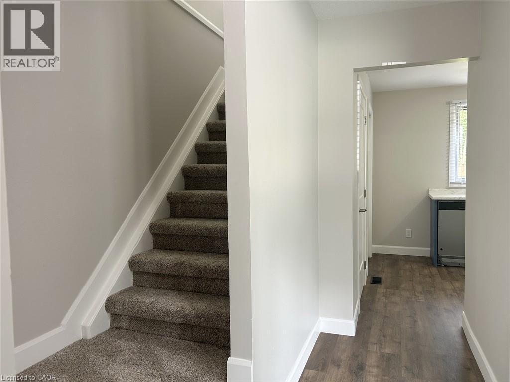 












57 OAKWOOD Avenue

,
Simcoe,




Ontario
N3Y1H6

